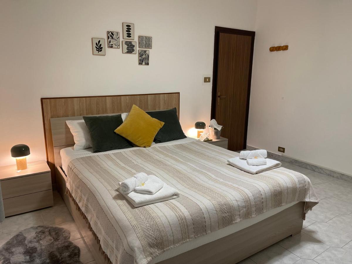 Apartamento Oxalis Bolonia Exterior foto